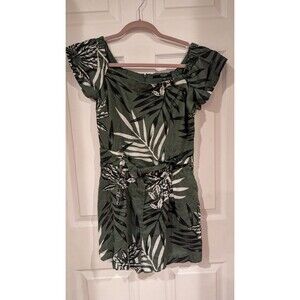 Guess Romper Sz 4 Off-Shoulder Short Green Tropical Print Resortwear‎ Vacation